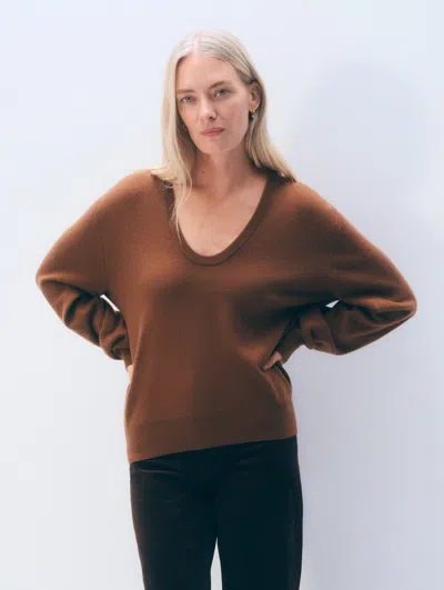 White + Warren White & Warren Cashmere Scoopneck Sweater In Cedarwood