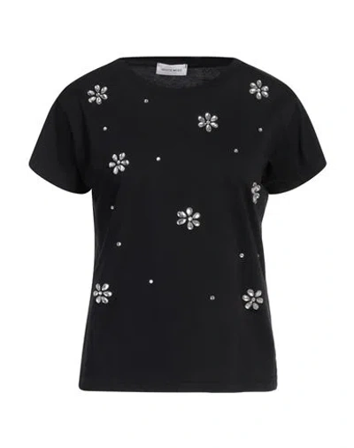 White Wise Woman T-shirt Black Size M Cotton