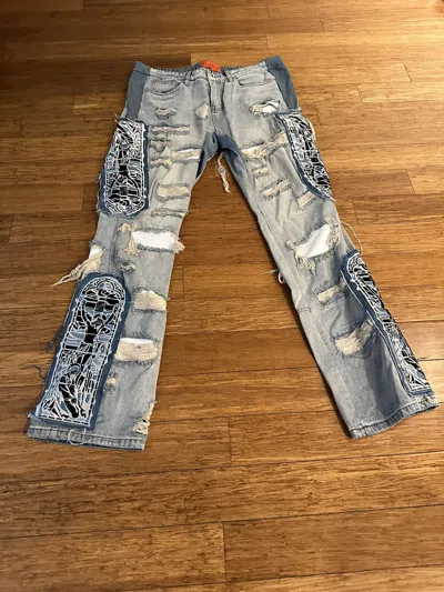 Pre-owned Who Decides War Distressed Jeans In Blue