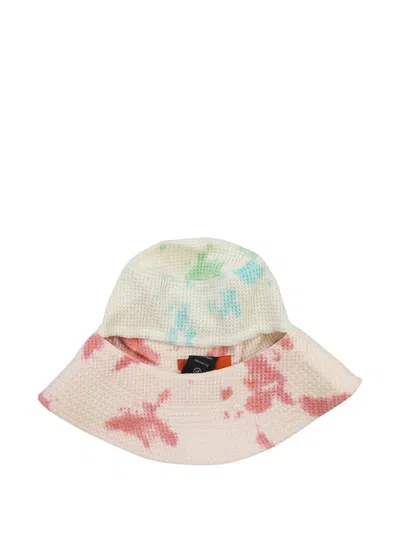 WHO DECIDES WAR ROYGBIV PEAK THROUGH "MULTI (RAINBOW)" BUCKET HAT