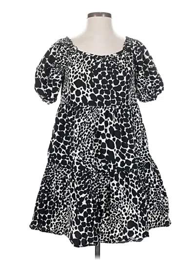 Pre-owned Who What Wear Casual Dress In Black