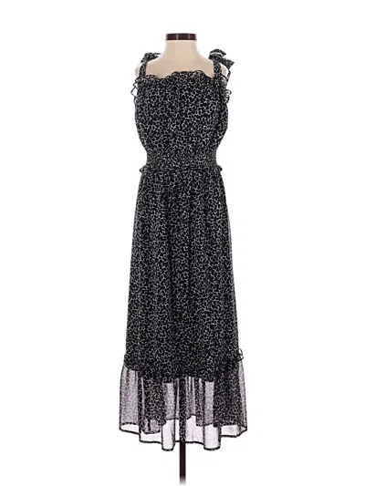 Pre-owned Who What Wear Casual Dress In Black