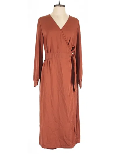 Pre-owned Who What Wear Casual Dress In Brown
