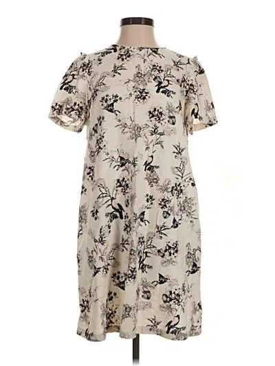 Pre-owned Who What Wear Casual Dress In Tan