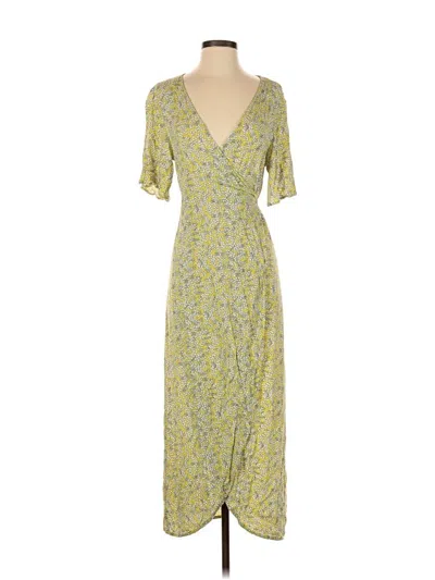 Pre-owned Who What Wear Casual Dress In Yellow