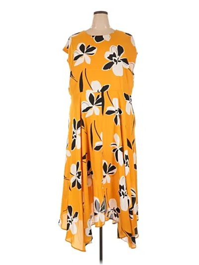 Pre-owned Who What Wear Casual Dress In Yellow