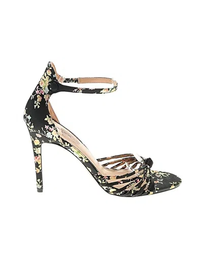 Pre-owned Who What Wear Sandals In Black