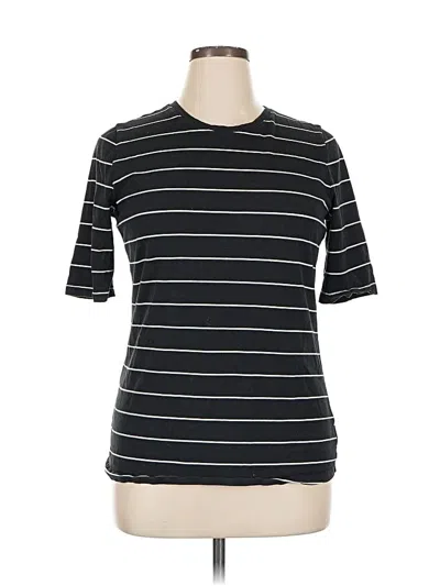 Pre-owned Who What Wear Short Sleeve T-shirt In Black