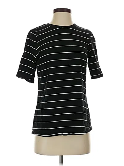 Pre-owned Who What Wear Short Sleeve T-shirt In Black