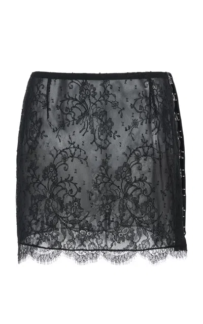 Wiederhoeft Hook & Eye Chantilly Lace Mini Skirt In Black