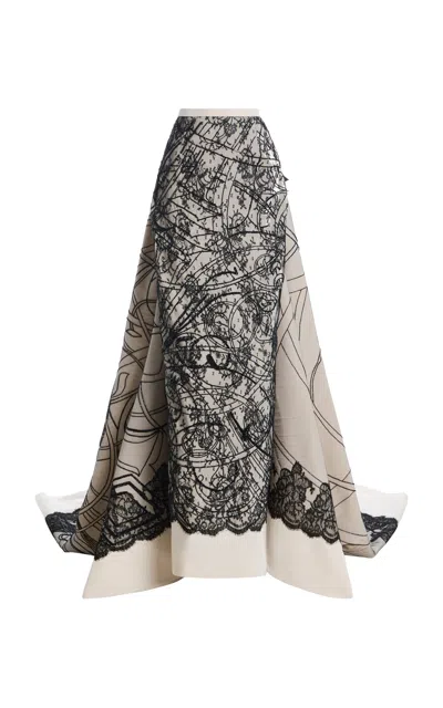 Wiederhoeft Train-back Chantilly Lace Maxi Skirt In Black