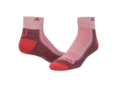 Wigwam Cool-lite Hiker Quarter Quarter Length Socks Shoes Sugar Coral: Sm (us Shoe 1 Little Kid - 5 Big Kid In Multi