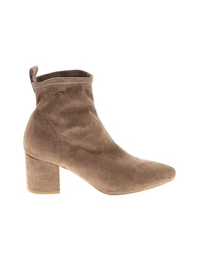 Pre-owned Wild Diva Ankle Boots In Brown