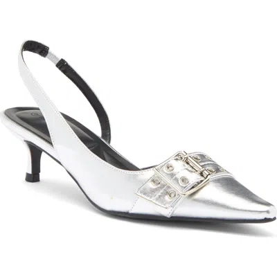 Wild Diva Lounge Aura Kitten Heel Slingback Pump
