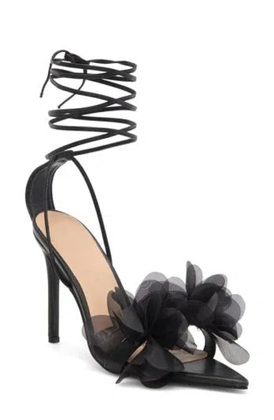 Wild Diva Lounge Carmina Pointed Toe Sandal In Black