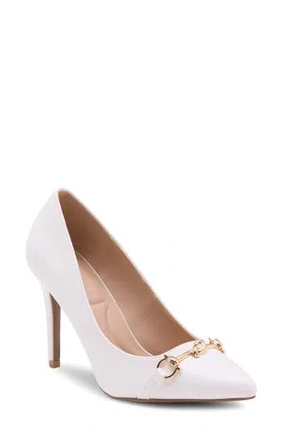 Wild Diva Lounge Trina Pointed Toe Pump In White