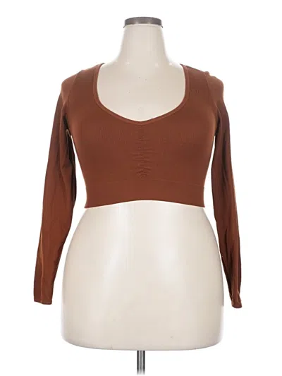 Pre-owned Wild Fable 3/4 Sleeve T-shirt In Brown