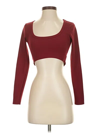 Pre-owned Wild Fable 3/4 Sleeve T-shirt In Burgundy