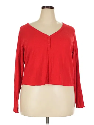 Pre-owned Wild Fable 3/4 Sleeve T-shirt In Red