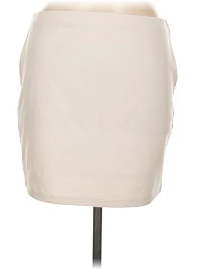 Pre-owned Wild Fable Casual Skirt In White