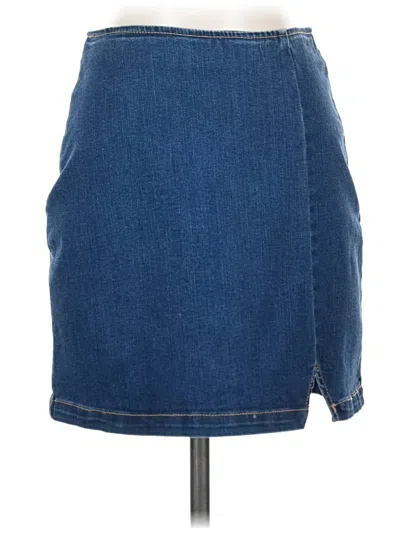 Pre-owned Wild Fable Denim Skirt In Blue