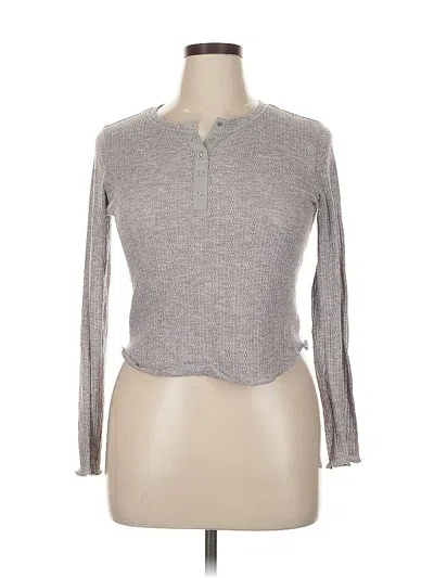 Pre-owned Wild Fable Long Sleeve T-shirt In Gray