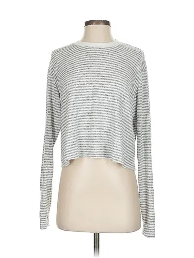 Pre-owned Wild Fable Long Sleeve T-shirt In Gray