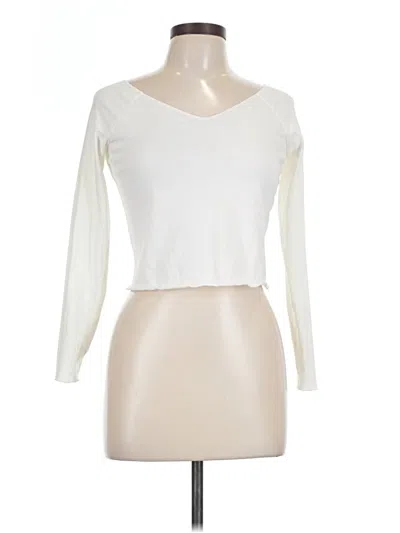 Pre-owned Wild Fable Long Sleeve T-shirt In Ivory