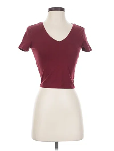 Pre-owned Wild Fable Short Sleeve T-shirt In Burgundy