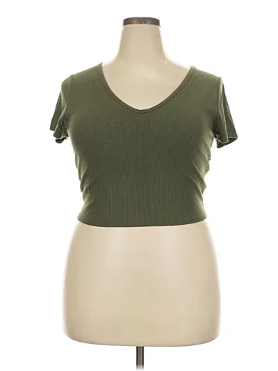 Pre-owned Wild Fable Short Sleeve T-shirt In Green