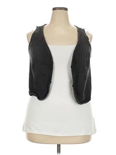 Pre-owned Wild Fable Vest In Gray