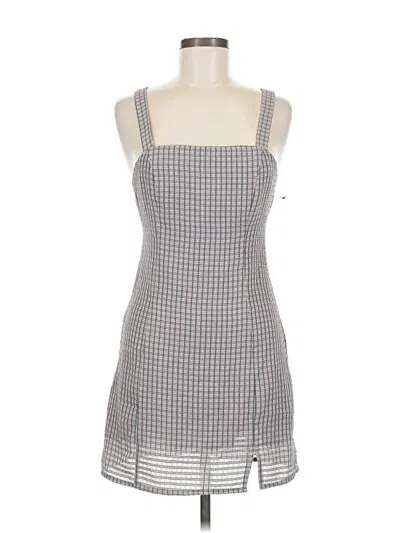 Pre-owned Wild Honey Casual Dress In Gray