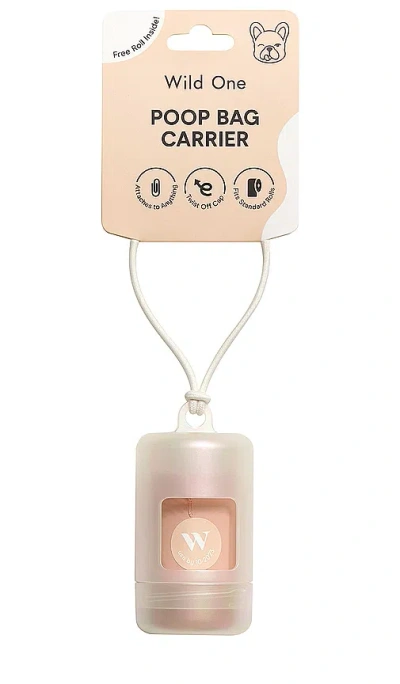 Wild One Lunar Poop Bag Carrier In 月光银