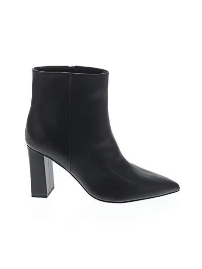 Pre-owned Wild Pair Ankle Boots In Black