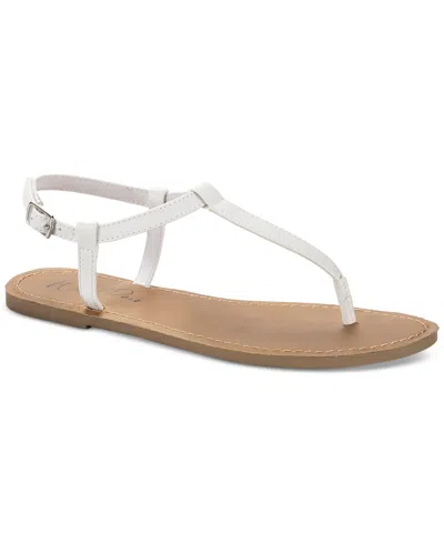 Wild Pair Women's Krisleyy Flat Sandals, Exclusively At Macy's In White