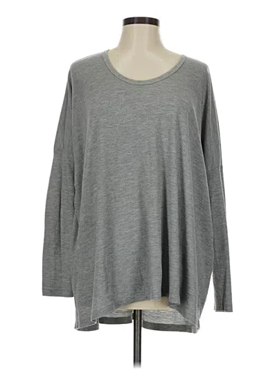 Pre-owned Wildfox Long Sleeve T-shirt In Gray
