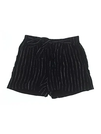 Pre-owned Wilfred Shorts In Black