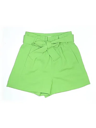 Pre-owned Wilfred Shorts In Green