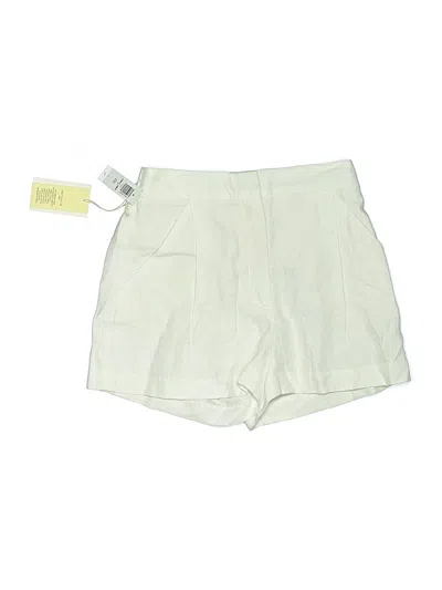 Pre-owned Wilfred Shorts In White