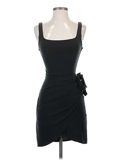 Pre-owned Wilfred Tank Top Black Strapless Neckline Tops