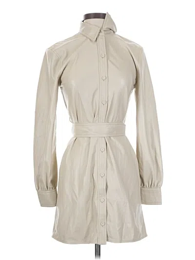 Pre-owned Wilfred Trenchcoat In Ivory