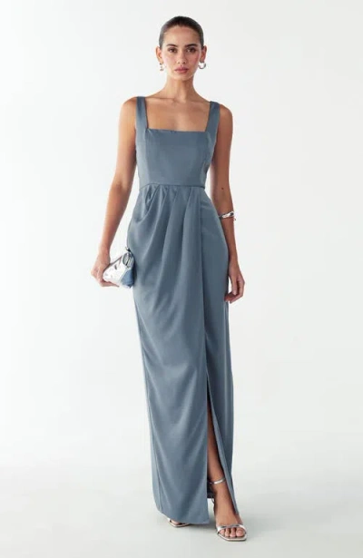 Willa Akron Maxi Dress In Blue