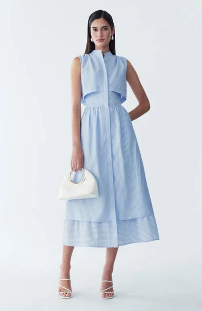 Willa Fallyn Midi Dress In Blue