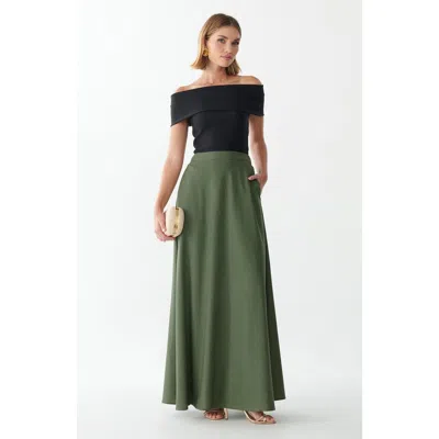 Willa Isla Maxi Skirt In Black