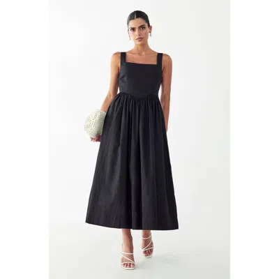 Willa Lyla Midi Dress In Black