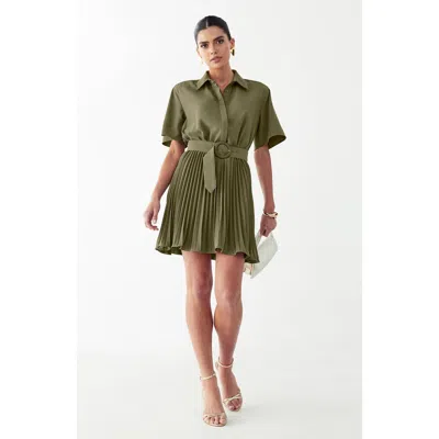 Willa Mckenzi Mini Dress In Green