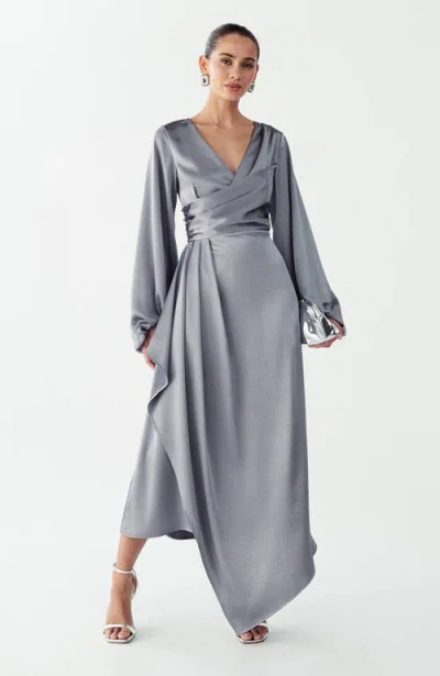 Willa Philipa Midi Dress In Gray