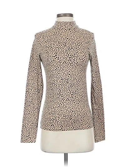 Pre-owned Willow & Root Long Sleeve Turtleneck In Ivory