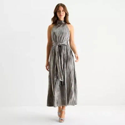 Willow Glenn Womens Sleeveless Evening Gown In Silver