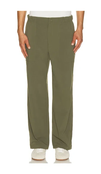 Wilson M Trainers Pull On Pant Grape Leaf In Green